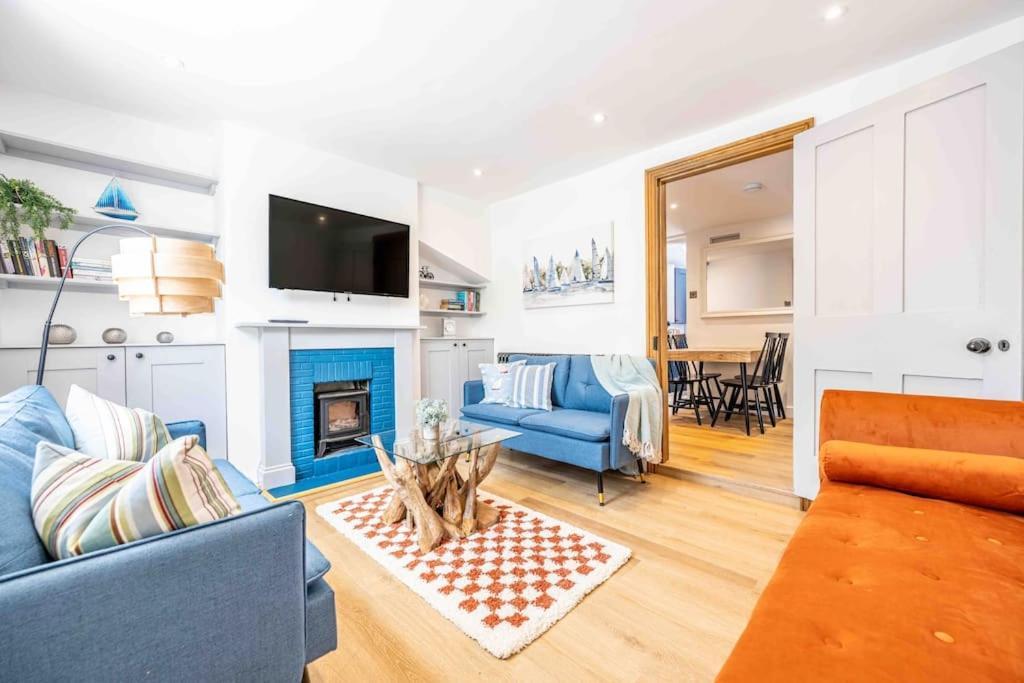 The Lymington Sailor'S Cottage Екстер'єр фото